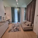 Old Town Renaissance Apartment *